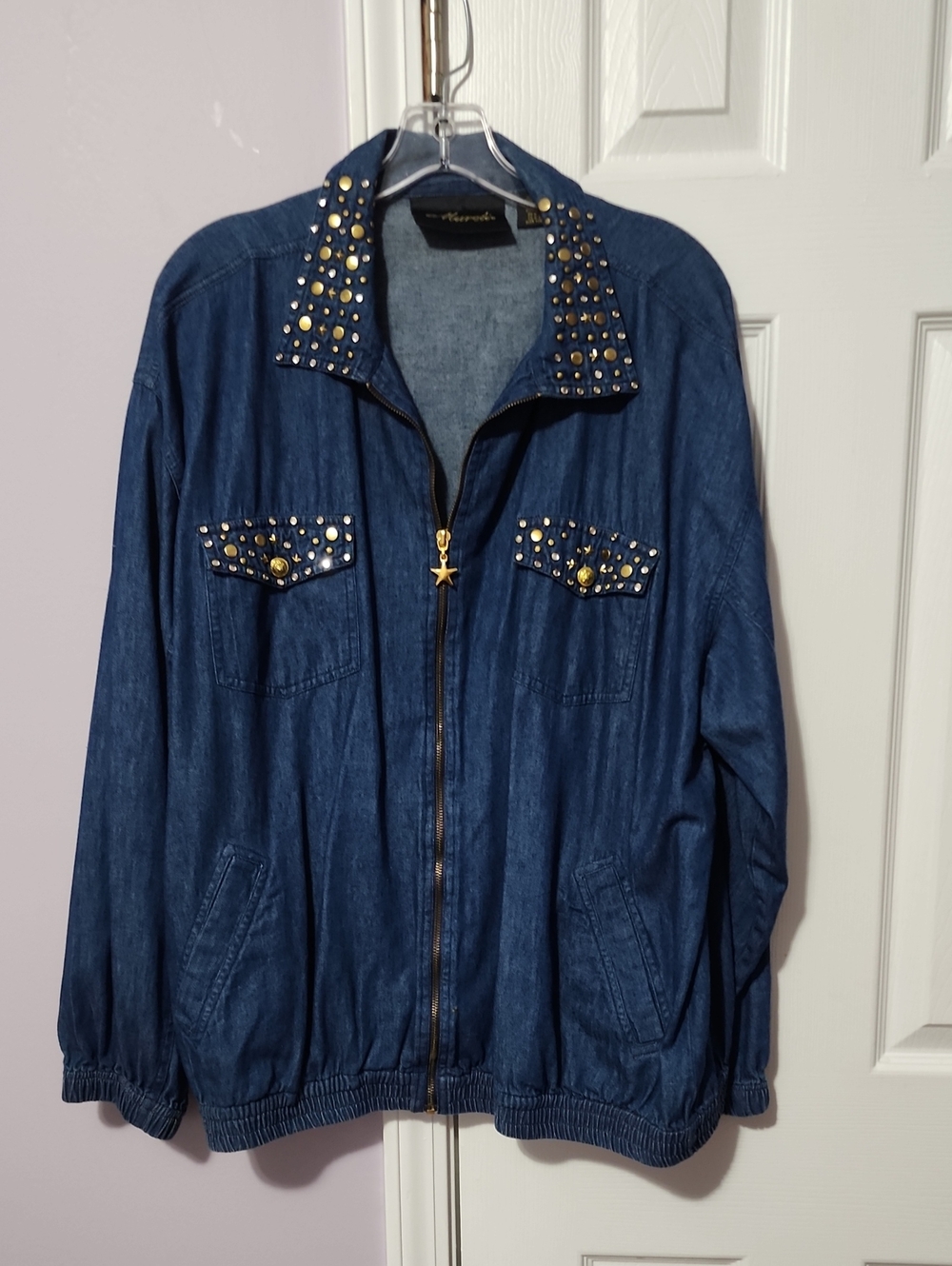 Mureli Vintage Stud-Accent Lightweight Denim Jacket - Blue
